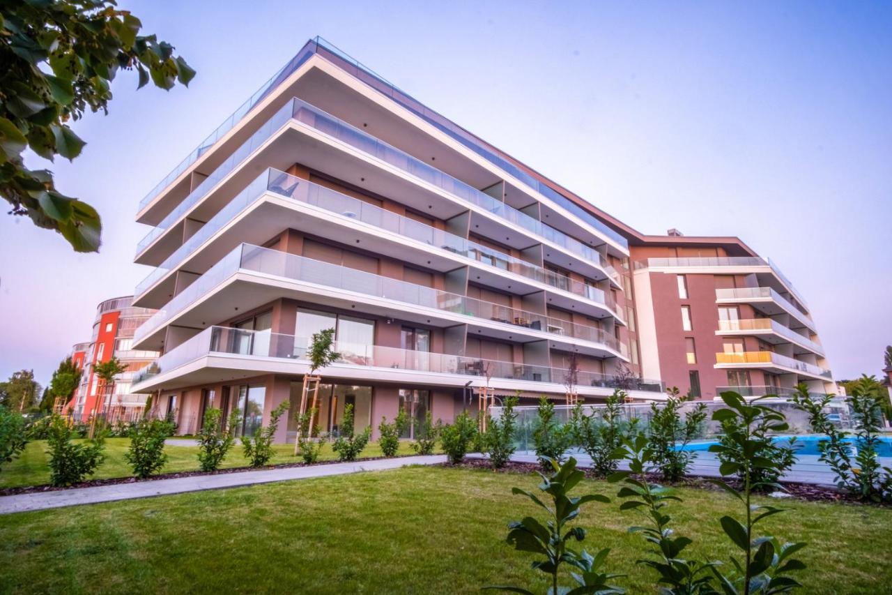 Myflat Coral Beach Apartment Siófok Exterior foto